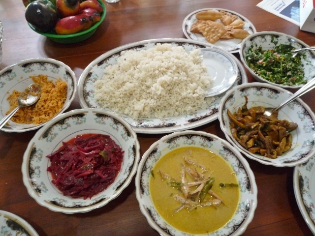 アハサ食堂～スリランカの家庭料理～
